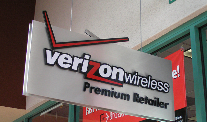 Verizon Wireless Blade Sign by Landmark Signs Inc.
