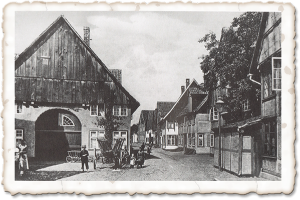 "Lütke", heute Kleine Straße. Vorne Haus Albrecht, erbaut 1620