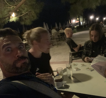 Spieleabend auf der Gesundheitsreise im Team