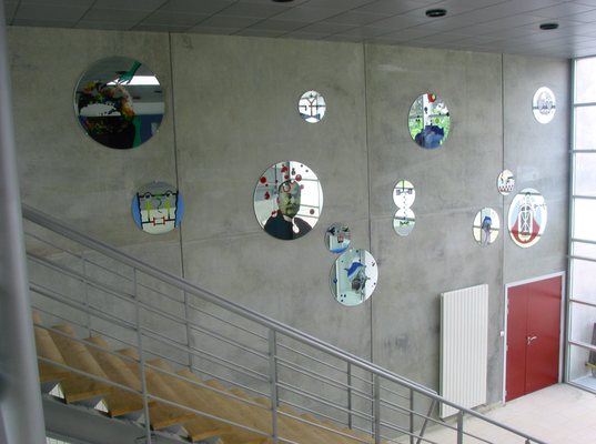 Commande publique 1% avec Richard Fauguet. miroirs peints sous verre, formats divers, 2004. IUT Paul Sabatier, Toulouse Rangueil.