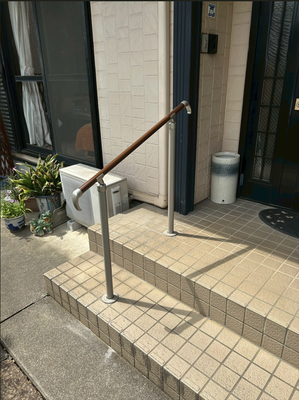 手すり取付け