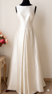 2071 - abito da sposa domo adami in mikado di seta
