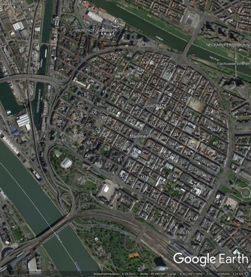 Abb.1: Luftbild von Mannheim (GoogleEarth)