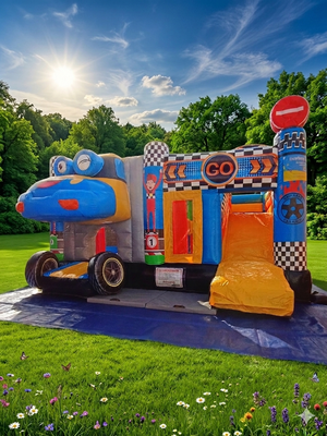 Hüpfburg Motorsport Arena XXXL mieten in Königslutter – große Rennstrecken Hüpfburg für Kindergeburtstag und Event