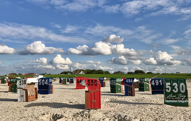  Neuharlingersiel am Strand  -Sept.17-