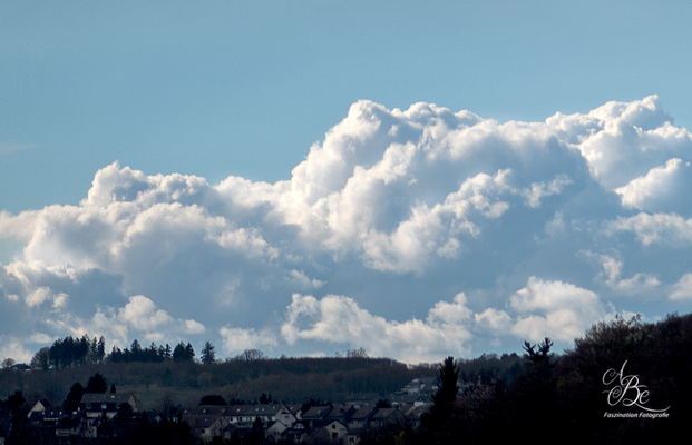 Wolkenformation im -April 16-