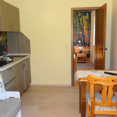 Impression des gemütlichen Appartements / Ferienwohnung "Elberod" im Gasthof "Zum Hohen Lohr" in Battenhausen landschaftlich schön gelegen im Naturpark Kellerwald-Edersee in der nordhessischen Grimmheimat