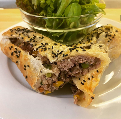 Hackfleisch- Gemüserolle von Traditional but not
