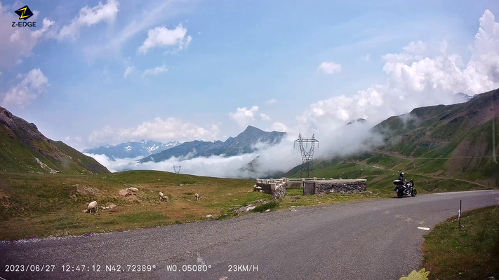 Bild: Wohnmobilreise in die Hoch-Pyrenäen, hier Abfahrt vom Col des Tentes 