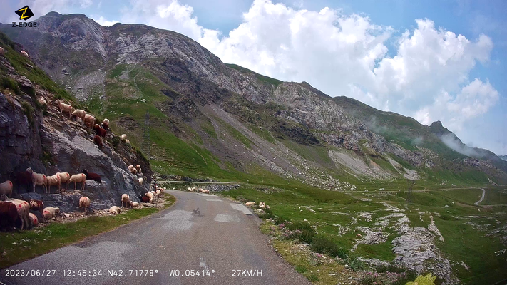 Bild: Wohnmobilreise in die Hoch-Pyrenäen, hier Abfahrt vom Col des Tentes 