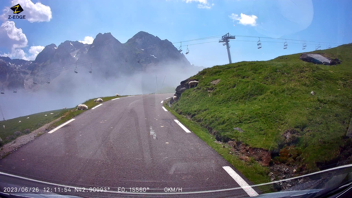 Bild: Wohnmobilreise in die Hochpyrenäen hier Fahrt zum Col du Tourmalet