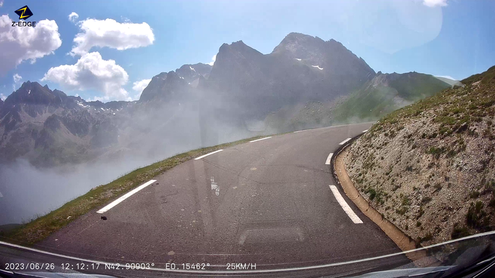 Bild: Wohnmobilreise in die Hochpyrenäen hier Fahrt zum Col du Tourmalet