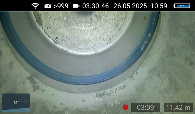 Ondersectie uit elkaar gezakt en lekt condenswater in de woning