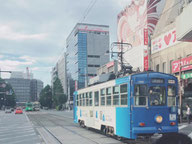 市内を走る路面電車