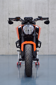Lenkerendenspiegel an der KTM 790 Duke