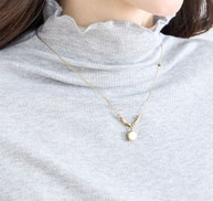 変わりプリーツ プルオーバー  フォーユー価格　3,280円(税込)   