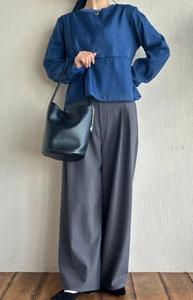 オーガンジーレイヤード ペプラムプルオーバー  フォーユー価格　3,380円(税込)  