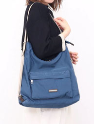 リュック×ワンショルダーBAG 7,689円→4,480円(税込) ナイロン素材です