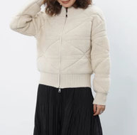 ニットボア  ダブルジップカーデ  SALE　3,380円(税込)  地模様あります