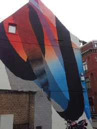  「Fresque de Momo」という街中アート。