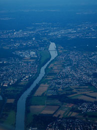 ドイツの大地。見えているのはマイン川か？