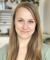 Gruppentherapeutin Julia Ronge in der Praxis Psychotherapie Mitte