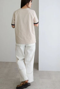 【普段着にどうぞ】 ワンポイントライン入り 丸首 T シャツ  フォーユー価格　1,380円(税込)   