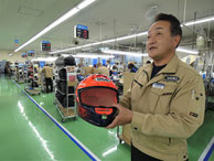川崎町出身の小野寺奏工場長。