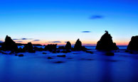 橋杭岩の夕景