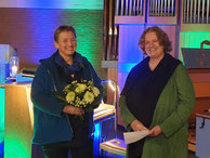 Foto (Christine Gevers) : Claudia Meyer (links) u. Pastoralreferentin Andrea Rehn-Laryea (rechts)