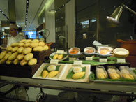フードコートのカオニャオマンゴー専門コーナー