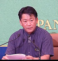 講演する中山市長=7日、日本記者クラブ(ユーチューブより)