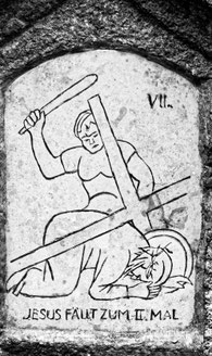 Wie heißt es doch: Der Hehler ist nicht besser als der Stehler. Im Klartext: Bischof Hudal hätte den Nazi-Verbrechern nicht helfen dürfen.