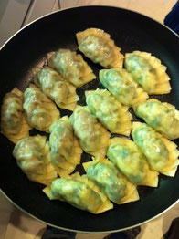 春菊　レシピ　餃子　白菜　シイタケ