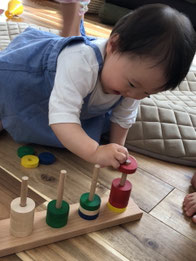 月齢、年齢に合った木のおもちゃ選びでインスタ映え楽しい子育て