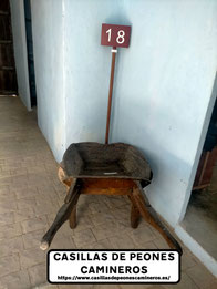 Carretilla de madera y jalón
