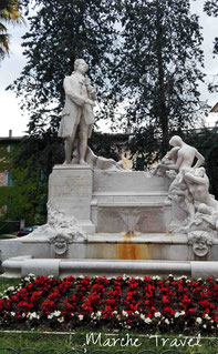 Jesi, Monumento a Giovan Battista Pergolesi