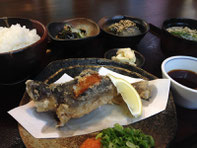 イワナ唐揚定食 1,300円