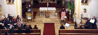 Nach langer Coronapause sind der Chor Cantamo und der Kirchenchor Ast wieder am Start – für den Frieden.