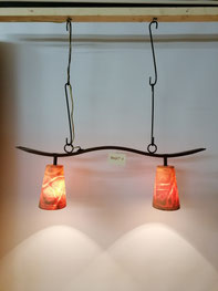 AH06T-01 Eßtischlampe aus Alabaster mit Schmiedeeisengestell in RostoptikPatina, Aufhängung auch mit Kette möglich: 458,- €