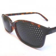 Pinhole glasses Natural Eyesight Improvement