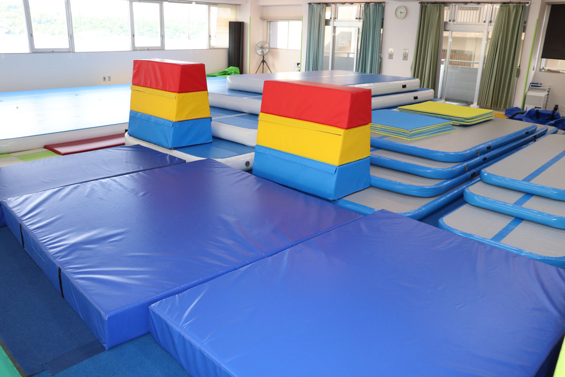 nexeed】 エアロール バク転 練習 補助器 体操 パルクール