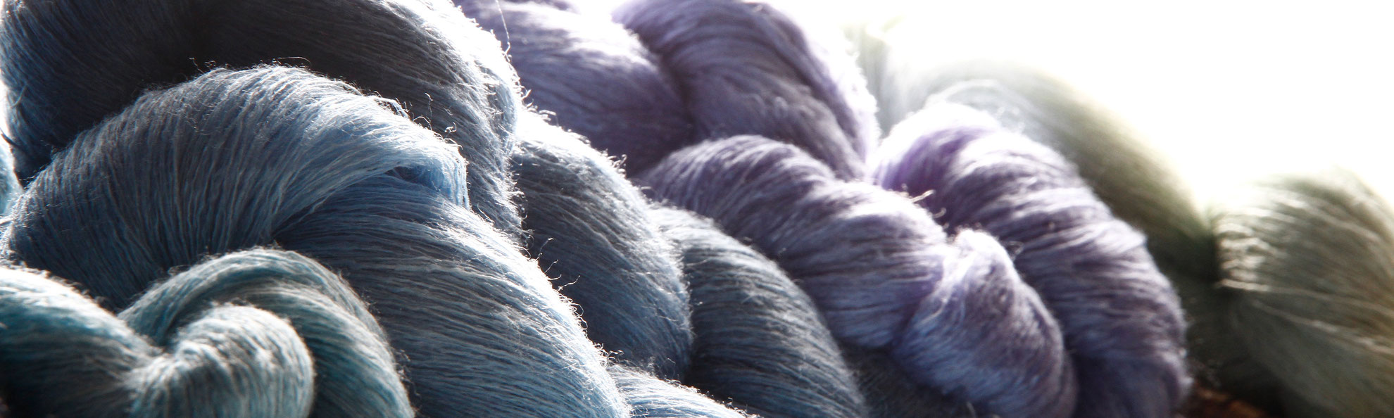 最高峰極美品】重要無形文化財 本場結城紬「結」地機 水柿色