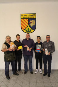 Foto v. links n. rechts: Horst Grötzbach; Niklas Kutsche; Markus Platz; Louis Köth; Rainer Müller