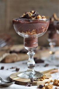 Schokopudding mit Granola