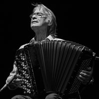 Raul Barboza