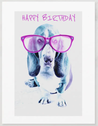 postkarte und graphic design von bloodhound dog hund mit riesiger pinker brille