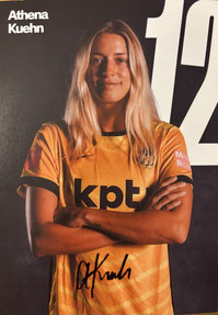Athena Kuehn - YB Frauen