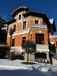 Jugendstilvilla mit schönem Garten, neu: Bed & Breakfast