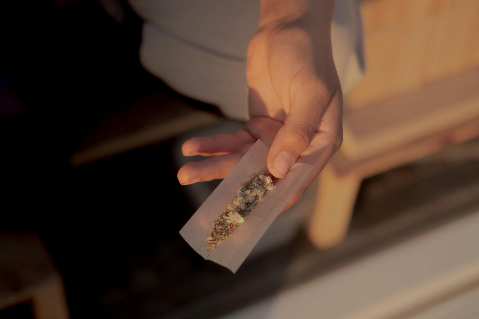 Mon ado touche à la drogue : que faire ?